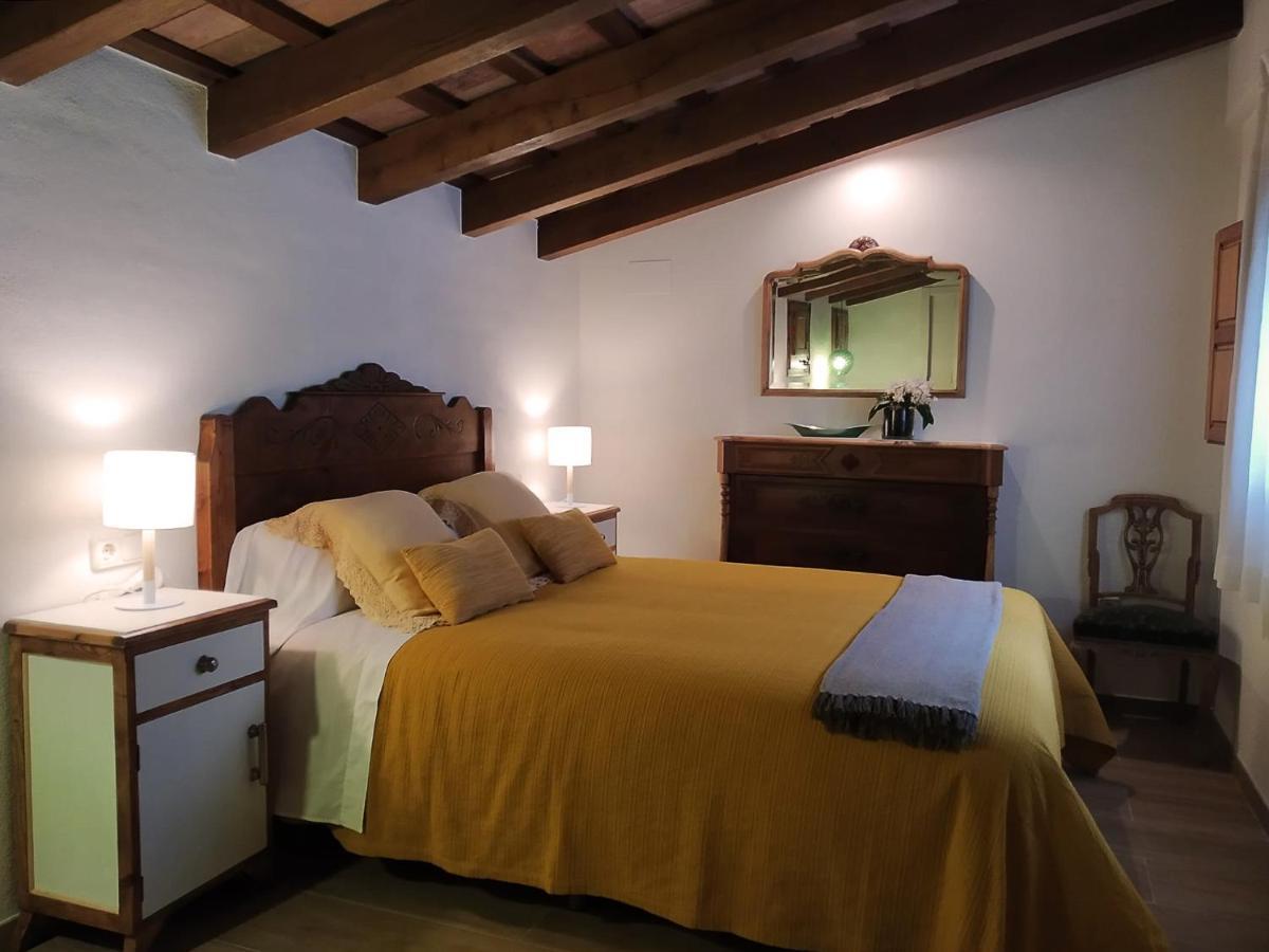 Mas Gibert Guest House Sant Gregori ภายนอก รูปภาพ