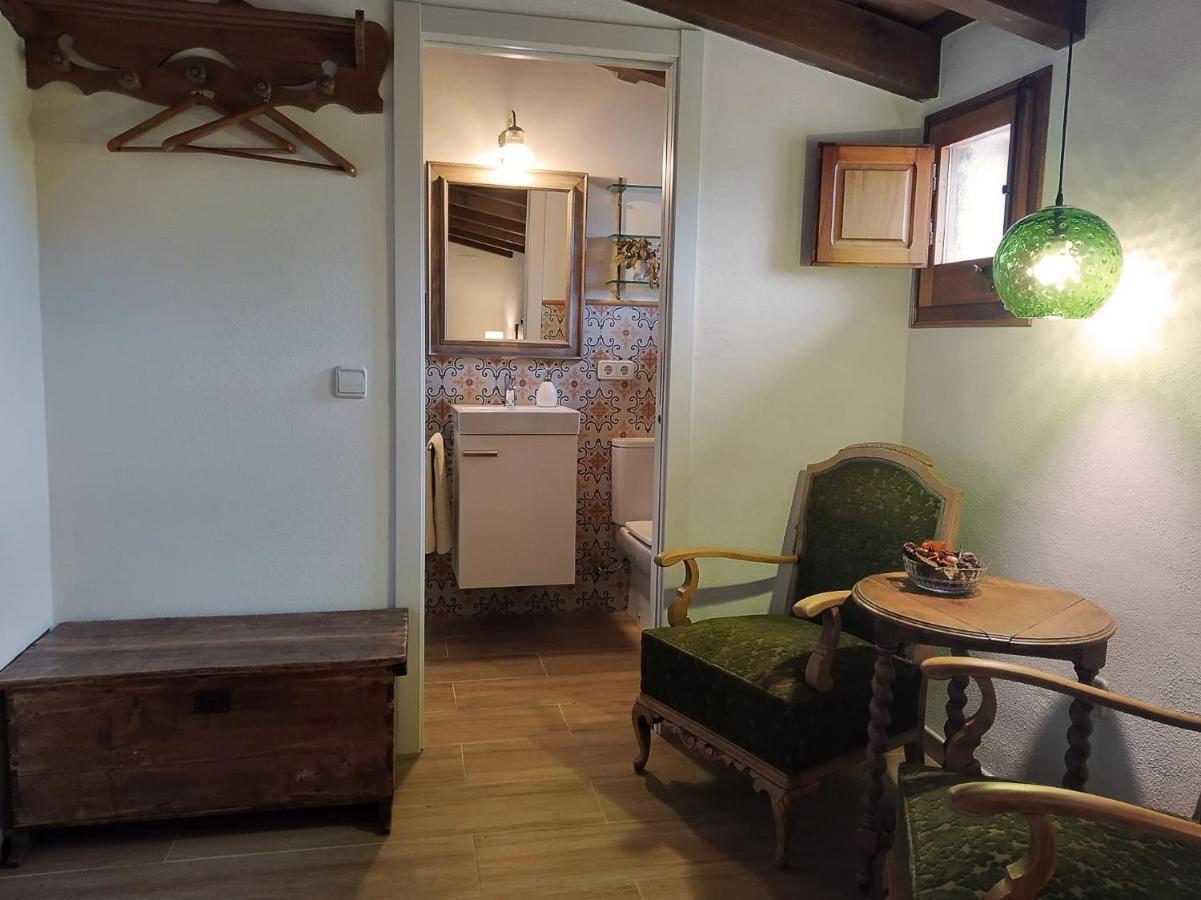 Mas Gibert Guest House Sant Gregori ภายนอก รูปภาพ